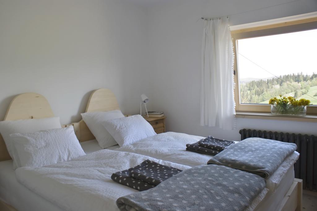 Nowe Miejsce Brzegi Apartment Bagian luar foto